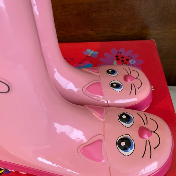 Western Chief NEW Pink Kitty Rain Boots Size 2 - Picture 9 of 12
